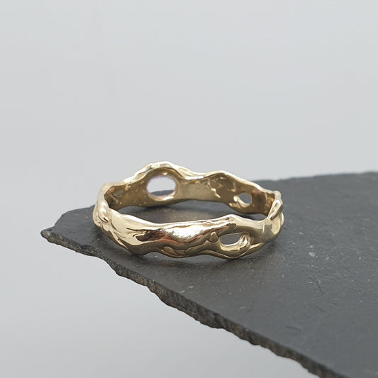 9ct Gold Flat Molten Ring