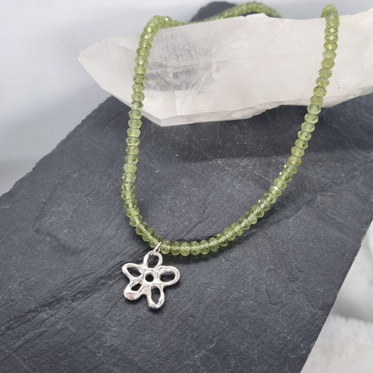 Molten Flower Peridot Bead Necklace