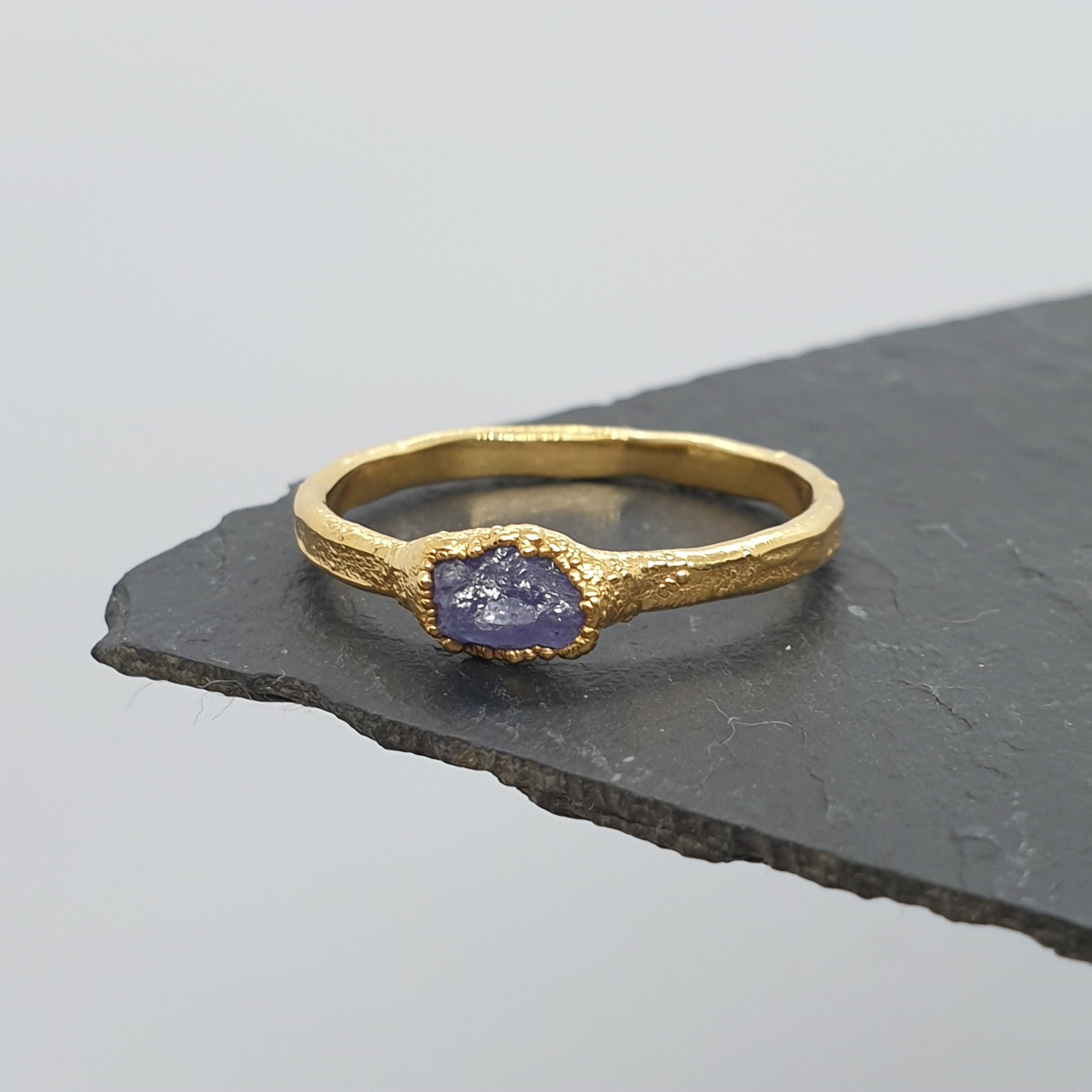 raw tanzanite gold ring