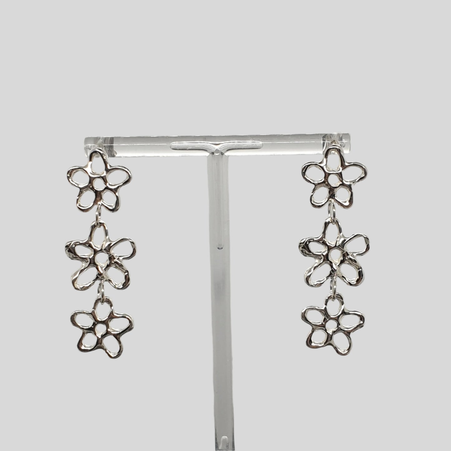 triple flower stud earrings