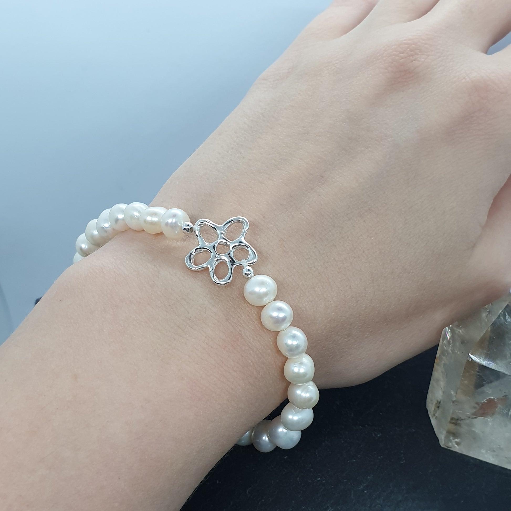 sterling silver flower pearl bracelet