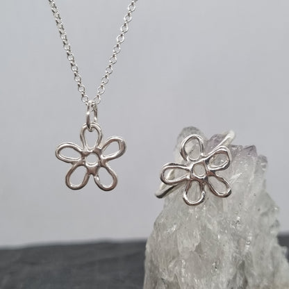 Mini Molten Flower Ring