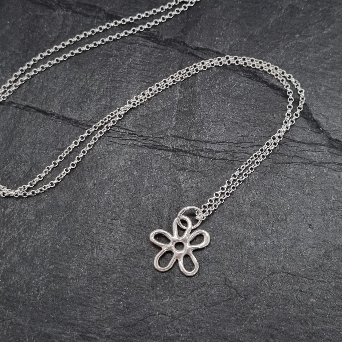 Mini Molten Flower Necklace