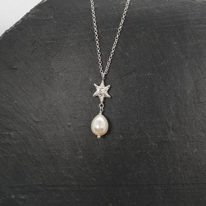 Molten Freshwater Pearl Star Necklace