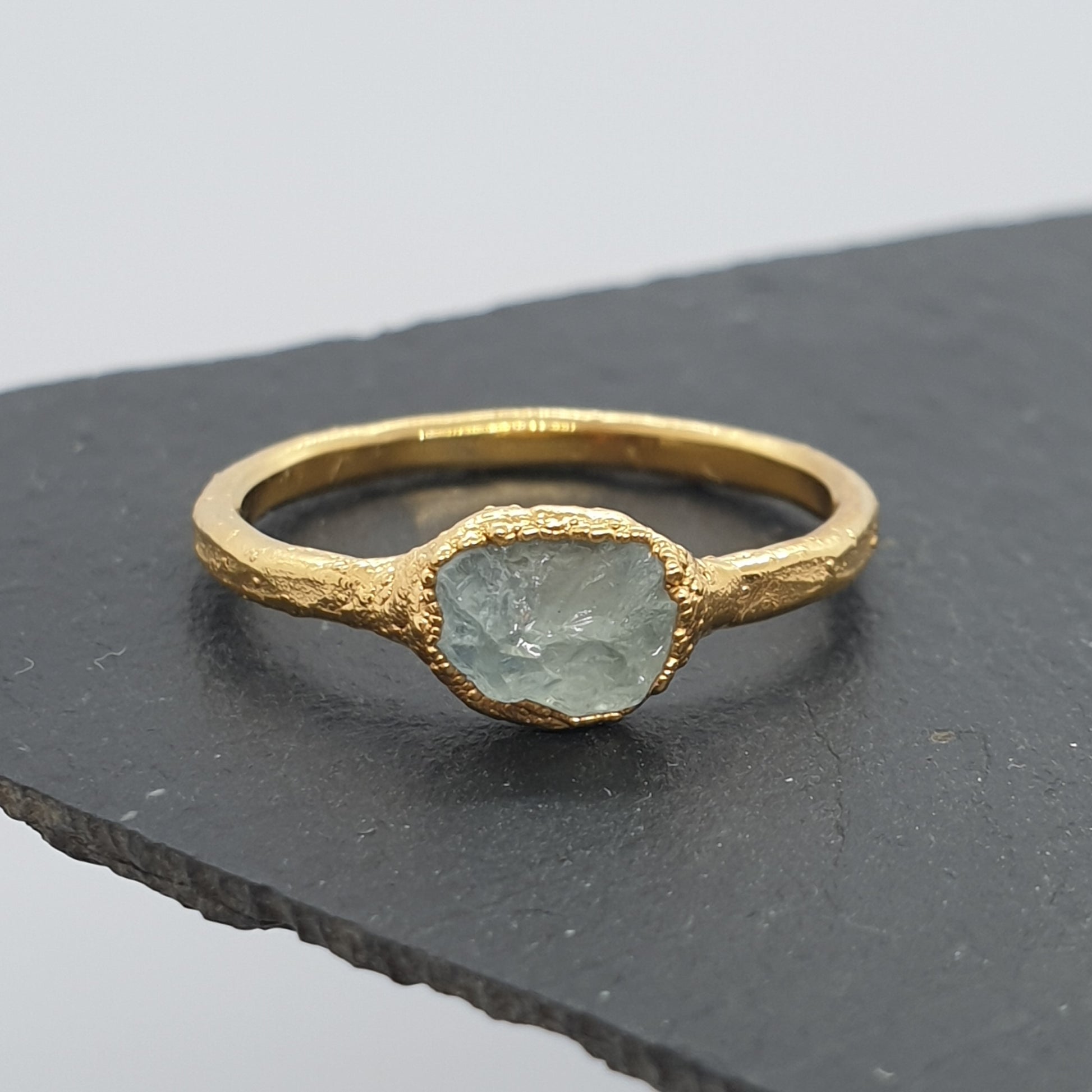 natural aquamarine gold ring